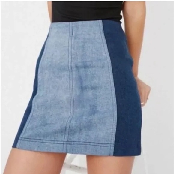 Free People Two Tone black panel denim jean mini Skirt Stretchy Tight sz 6 - Picture 1 of 13